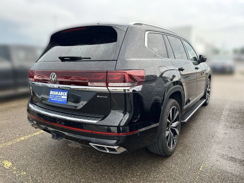 Used 2024 Volkswagen Atlas SEL Premium R-Line AWD/4WD image 3