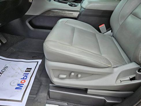 Used 2020 Chevrolet Tahoe LT AWD/4WD image 23