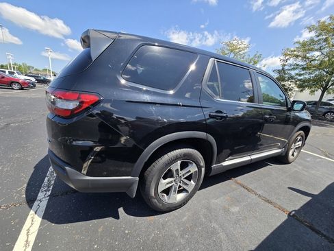 Used 2024 Honda Pilot EX-L image 8