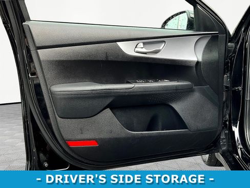 Used 2024 Kia Forte LXS FWD image 19