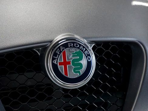 Used 2020 Alfa Romeo 4C Spider w/ Bright Package RWD image 65