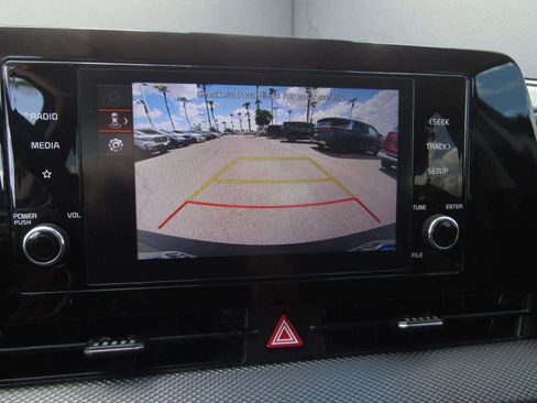 Used 2023 Kia Sportage LX AWD/4WD image 19