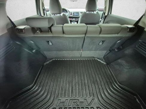 Used 2022 Honda HR-V EX image 6