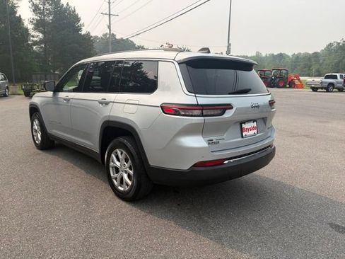 Used 2021 Jeep Grand Cherokee L Limited AWD/4WD image 18