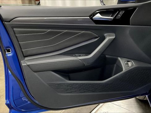 Used 2024 Volkswagen Jetta SEL image 24