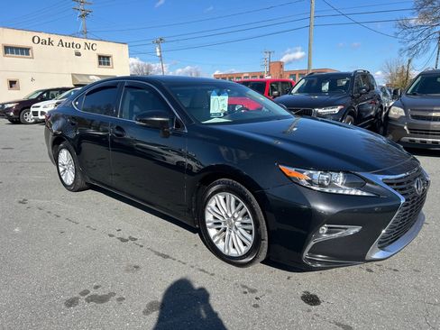 Used 2016 Lexus ES 350 image 3