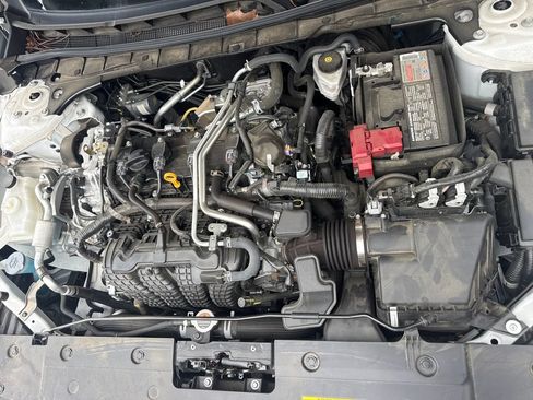Used 2025 Nissan Altima 2.5 SV FWD image 36