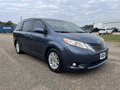 Used 2015 Toyota Sienna XLE