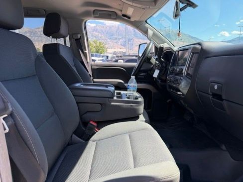 Used 2019 Chevrolet Silverado 2500 LT w/ LT Convenience Package AWD/4WD image 11