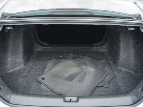 Used 2019 Honda Civic EX-L image 9