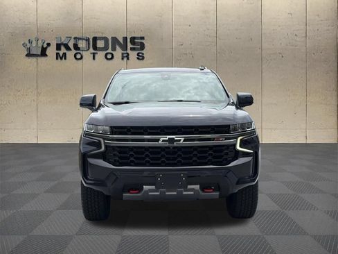 Used 2021 Chevrolet Tahoe Z71 w/ Luxury Package AWD/4WD image 3