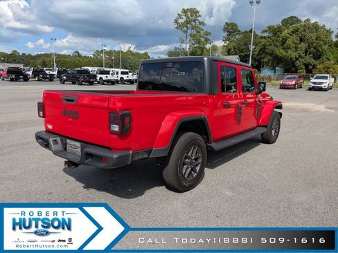 Used 2021 Jeep Gladiator Sport image 6