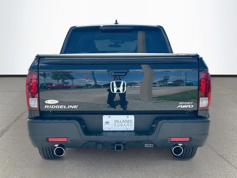 Used 2023 Honda Ridgeline Sport image 6