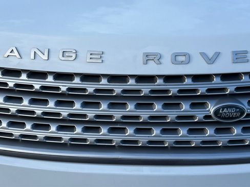 Used 2016 Land Rover Range Rover AWD/4WD image 40