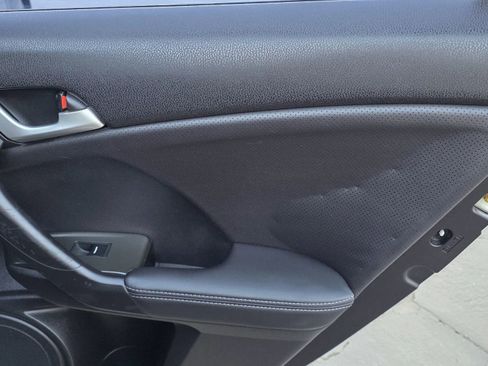 Used 2014 Acura TSX Sedan image 30