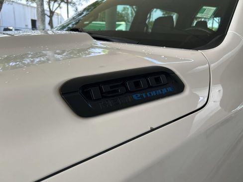 Used 2023 RAM 1500 Big Horn AWD/4WD image 13