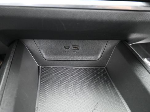 Used 2025 Chevrolet Equinox LT FWD image 22
