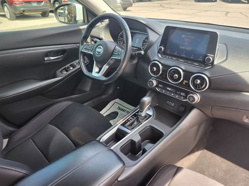 Used 2020 Nissan Sentra SV image 21