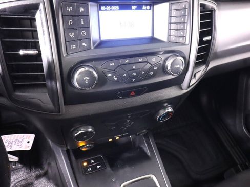 Used 2019 Ford Ranger XL w/ Equipment Group 101A Mid RWD image 16