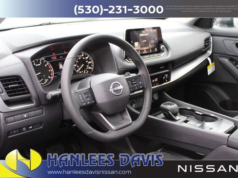 New 2026 Nissan Rogue SV image 12