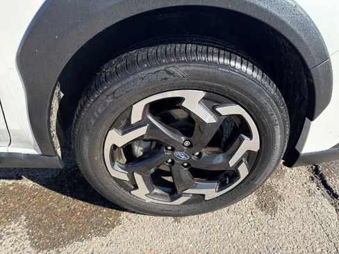 Certified 2023 Subaru Crosstrek 2.5i Limited image 5