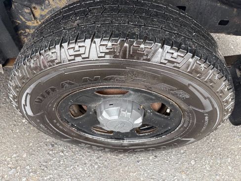 Used 2012 Chevrolet Colorado LT image 10