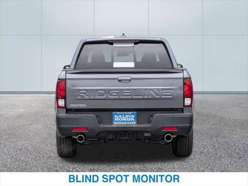 Certified 2025 Honda Ridgeline RTL image 8