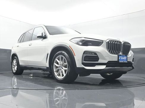 Used 2021 BMW X5 xDrive40i w/ Convenience Package image 13