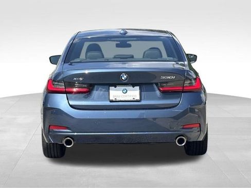 Used 2025 BMW 330i xDrive Sedan w/ Premium Package AWD/4WD image 8