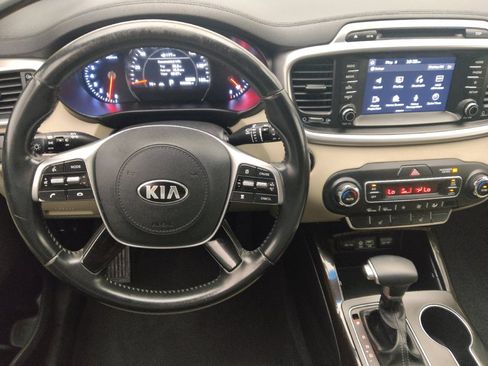 Used 2019 Kia Sorento EX FWD image 22