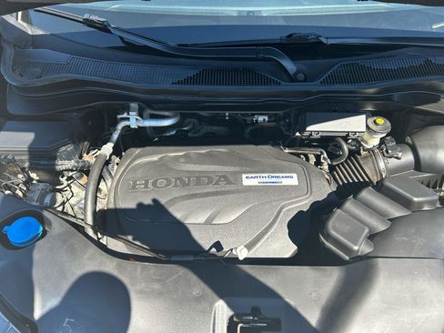 Used 2016 Honda Pilot Elite image 34