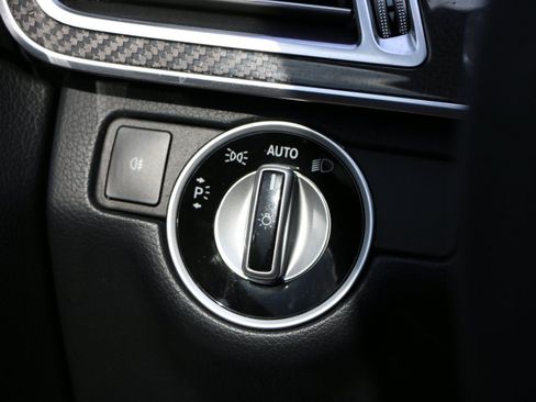 Used 2014 Mercedes-Benz E 63 AMG S-Model image 23
