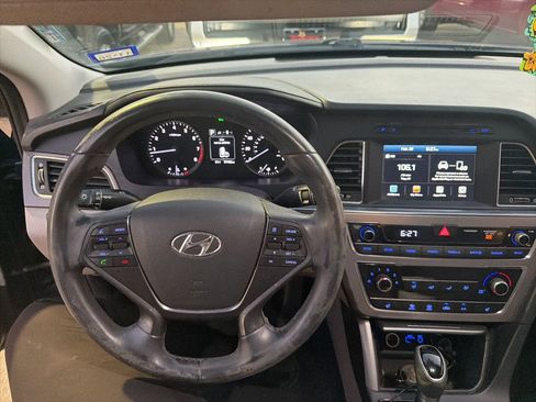 Used 2017 Hyundai Sonata Sport w/ Value Edition Package 02 image 7