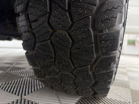 Used 2025 Ford F150 XLT w/ Equipment Group 301A Standard image 12