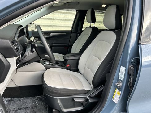 Used 2025 Ford Escape Active w/ Tech Pack #1 image 12