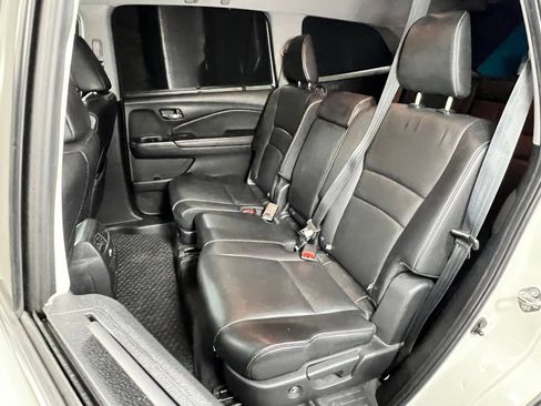 Used 2019 Honda Pilot EX-L image 16