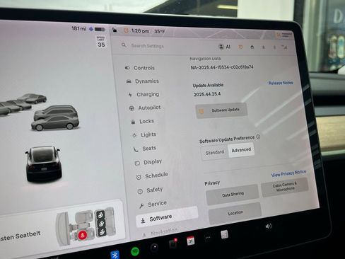 Used 2021 Tesla Model Y Long Range image 56