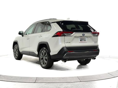 Certified 2022 Toyota RAV4 Limited image 8