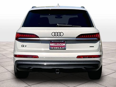 Used 2021 Audi Q7 3.0T Prestige w/ Prestige Package AWD/4WD image 6