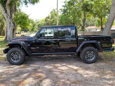 New 2026 Jeep Gladiator Mojave image 5