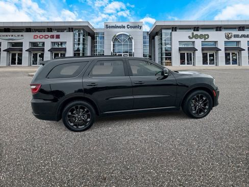 Certified 2024 Dodge Durango R/T RWD image 9
