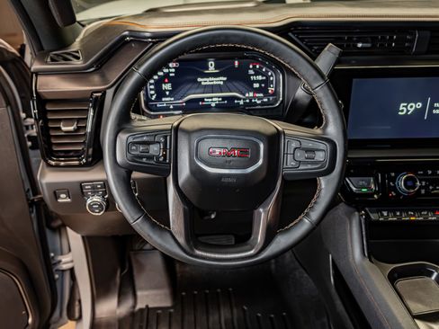 Used 2024 GMC Sierra 2500 AT4 w/ AT4 Preferred Package image 15