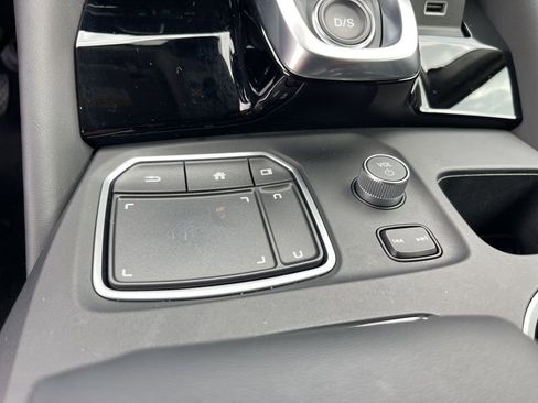 Used 2023 Acura MDX SH-AWD w/ Technology Package image 16