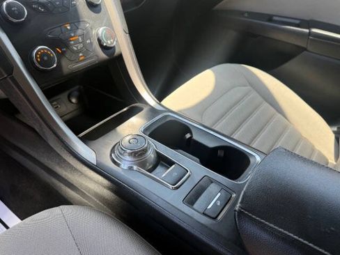 Used 2019 Ford Fusion S FWD image 15