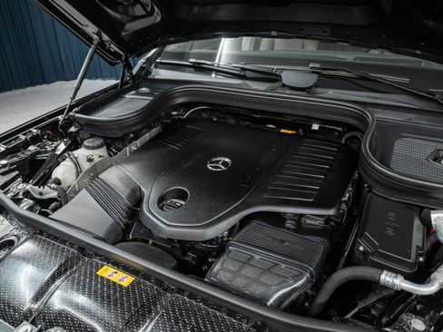 New 2025 Mercedes-Benz GLS 450 4MATIC image 35