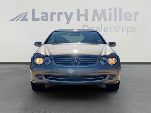 Used 2004 Mercedes-Benz CLK 320 Cabriolet 3.2L image 4