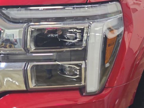 Used 2024 Ford F150 King Ranch w/ FX4 Off-Road Package image 33