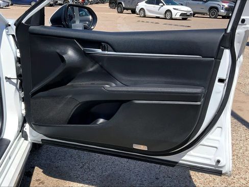 Used 2023 Toyota Camry XSE image 23