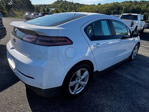 Used 2013 Chevrolet Volt w/ Enhanced Safety Package 1 FWD image 4