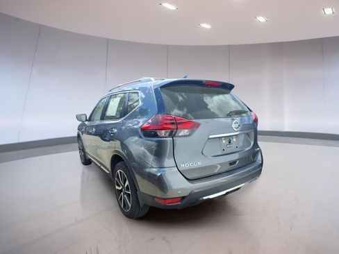 Used 2020 Nissan Rogue SL w/ Premium Package image 3